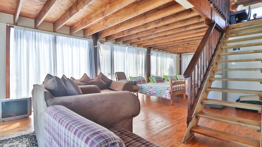 10 Bedroom Property for Sale in Dana Bay Western Cape